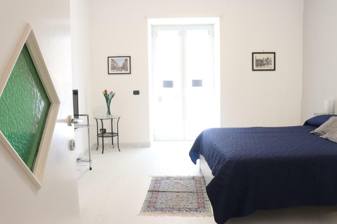 A Tre Passi Dal Duomo Apartment Napoli Exterior foto