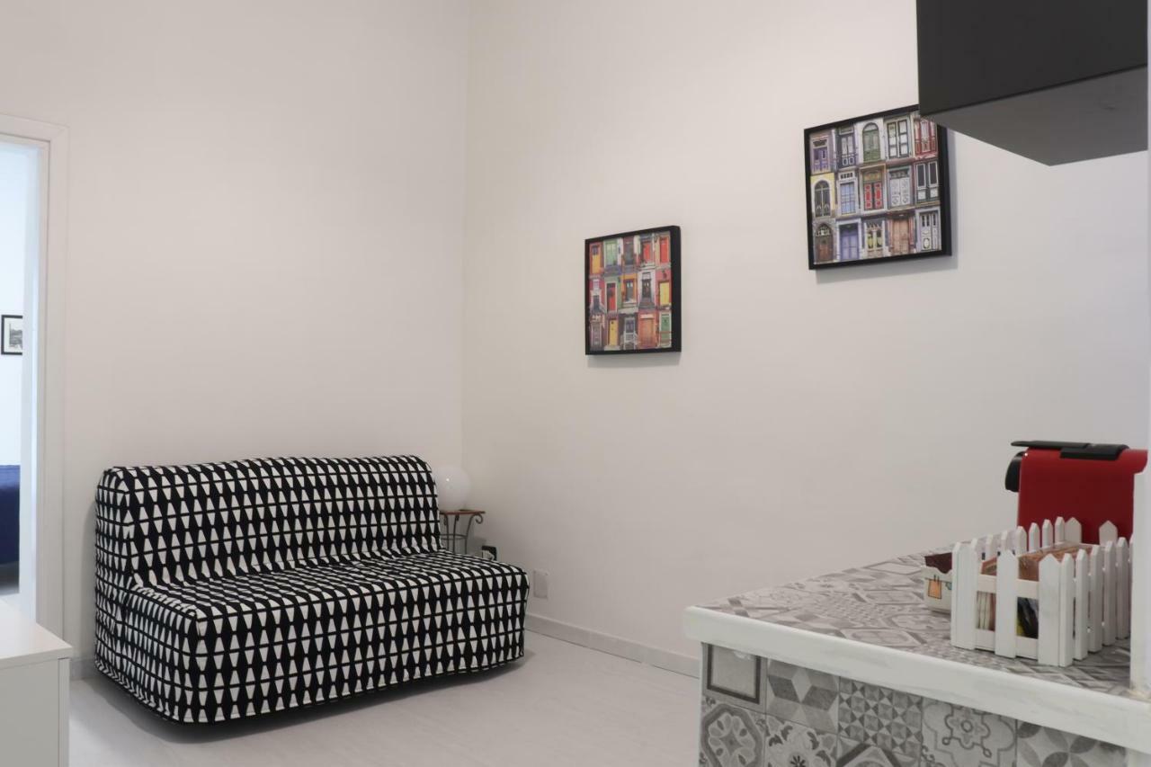 A Tre Passi Dal Duomo Apartment Napoli Exterior foto